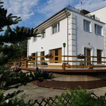 Osrodek Beata / Fiord Bed & Breakfast Смолджински Лас Екстериор снимка