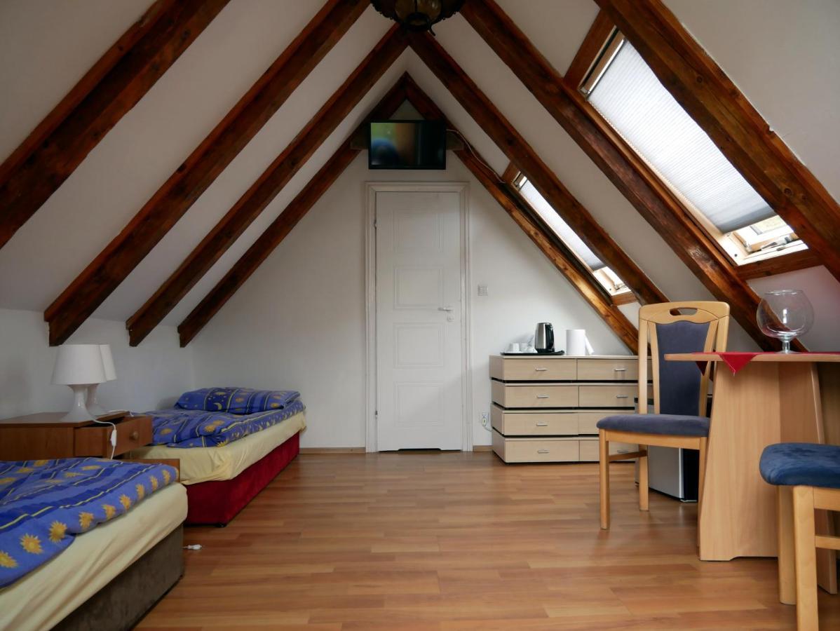 Osrodek Beata / Fiord Bed & Breakfast Смолджински Лас Екстериор снимка